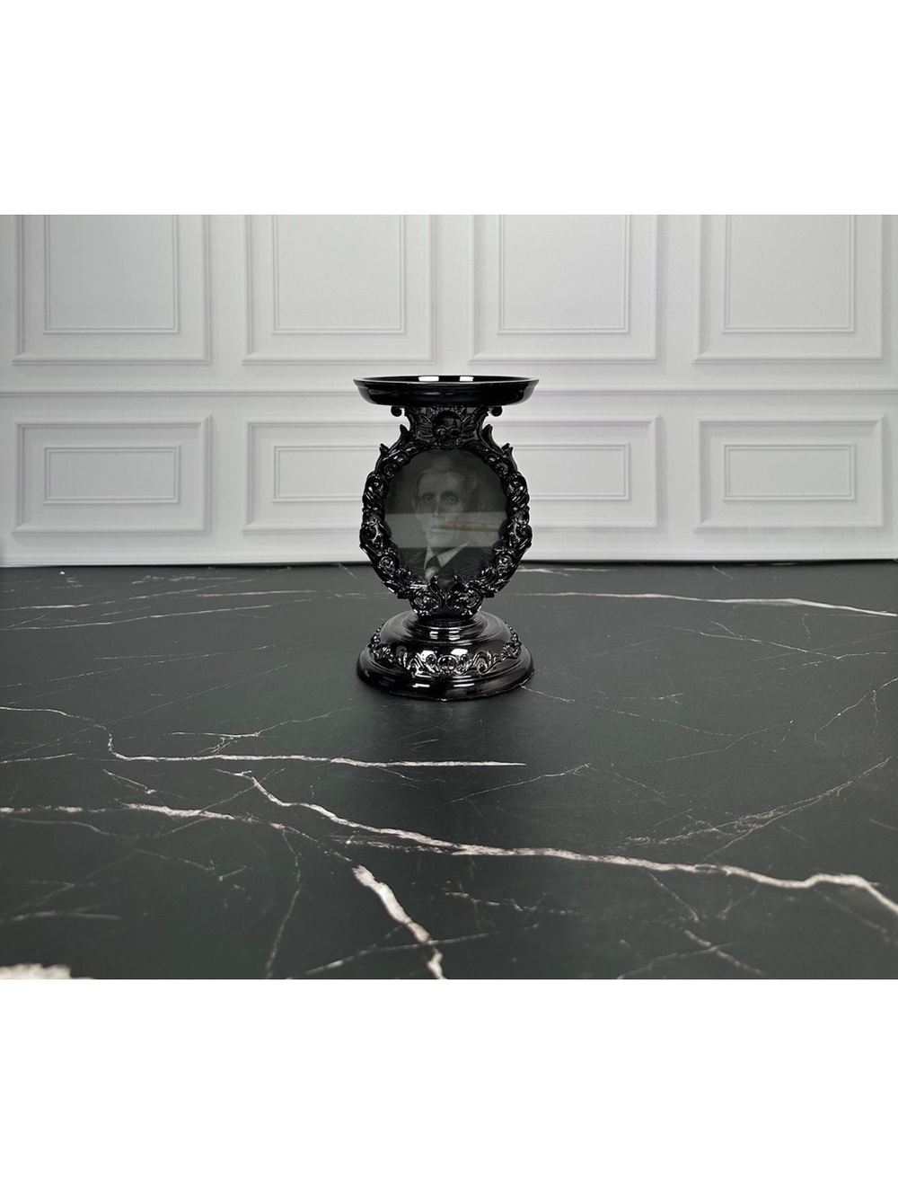 Bath & Body Works Goth Halloween Holographic Portrait Frame 3 Wick Candle Holder